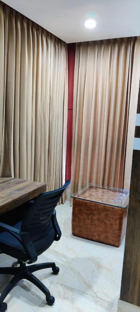 Hotel Maira Dehradun Ngoại thất bức ảnh