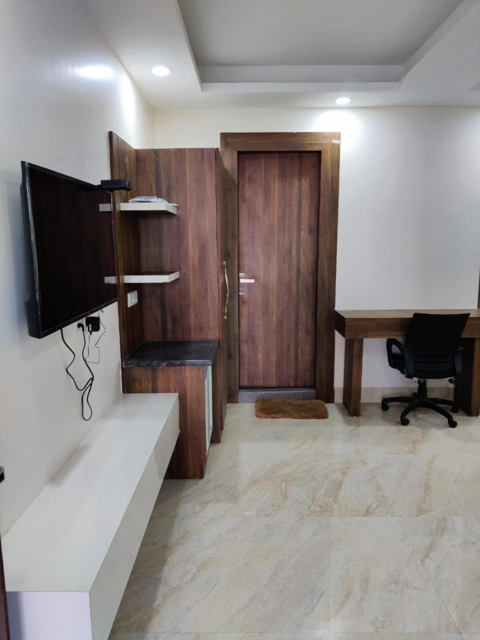 Hotel Maira Dehradun Ngoại thất bức ảnh